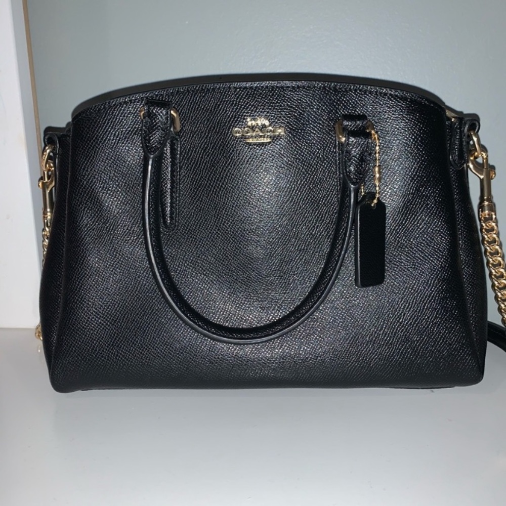 coach satchel (AUTHENTIC)